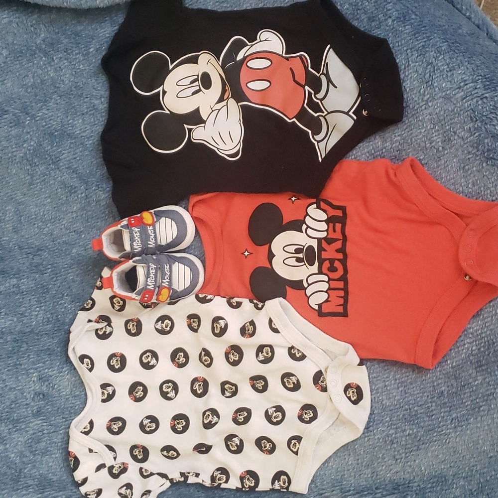 Mickey mouse disney baby onesie